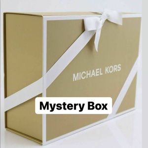 Michael Kors belts t-shirts bundle box lot S XS tees tops accessories